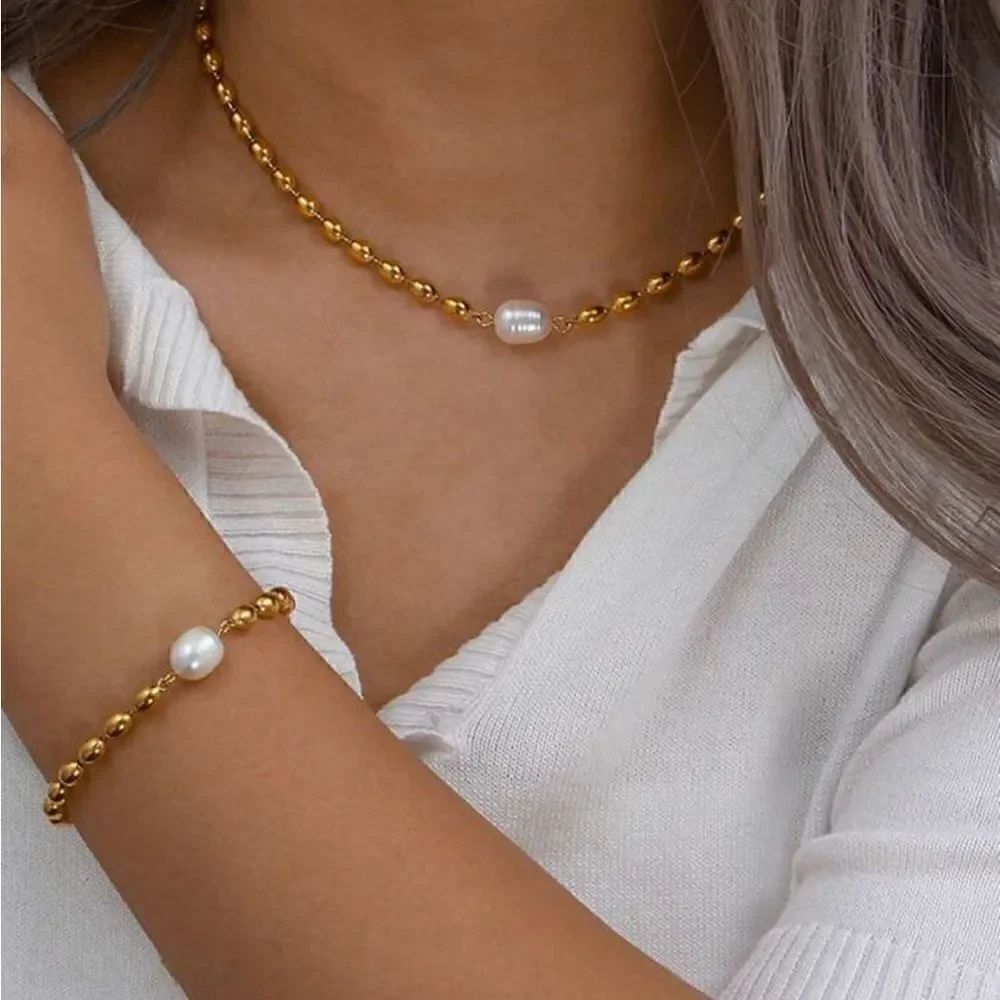 Fresh water pearl bracelet M501